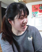 スタッフインタビュー